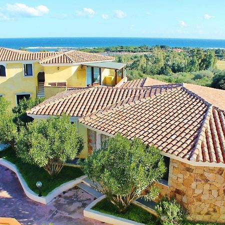 Oleandri Rossi Villa Tanaunella Eksteriør bilde