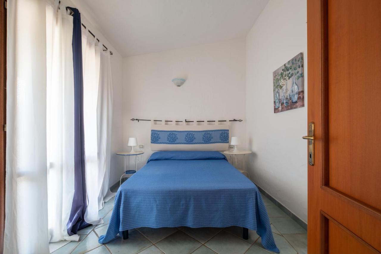 Oleandri Rossi Villa Tanaunella Eksteriør bilde